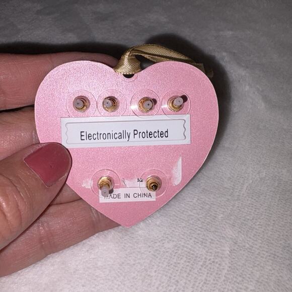 Juicy Couture Set Of 3 Earrings Crown & Hearts Gold Tone Studs NWT - Picture 4 of 4